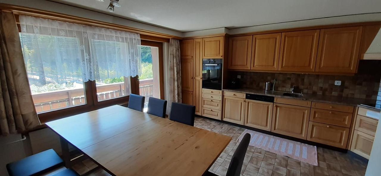 Free Cable Car & Bus In The Summer Haus L'Oree ساس-غروند المظهر الخارجي الصورة
