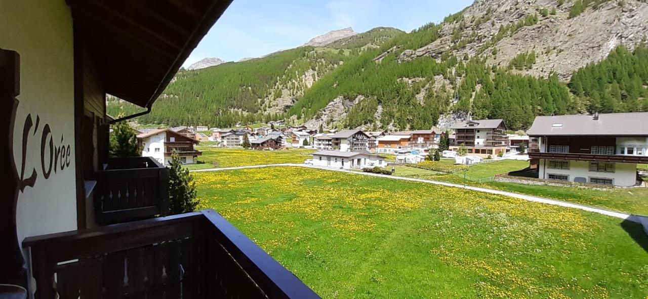 Free Cable Car & Bus In The Summer Haus L'Oree ساس-غروند المظهر الخارجي الصورة